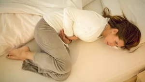 Lire la suite à propos de l’article Huile essentielle Règles douloureuses